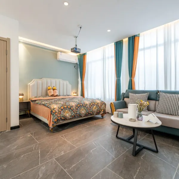 西遇民宿(麦苋街2号分店)基本介绍-西安酒店预定一律低至6折