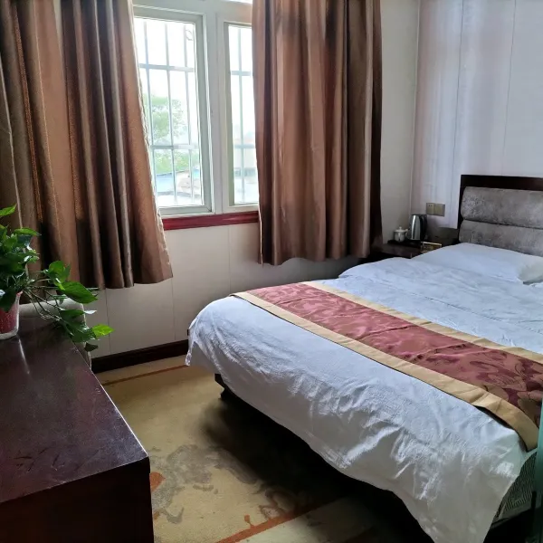 鑫鑫宾馆(新筑店)基本介绍-西安酒店预定一律低至6折