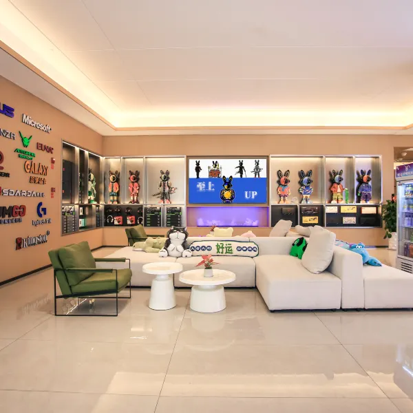 至上UP电竞酒店(西安钟鼓楼桥梓口地铁站店)基本介绍-西安酒店预定一律低至6折