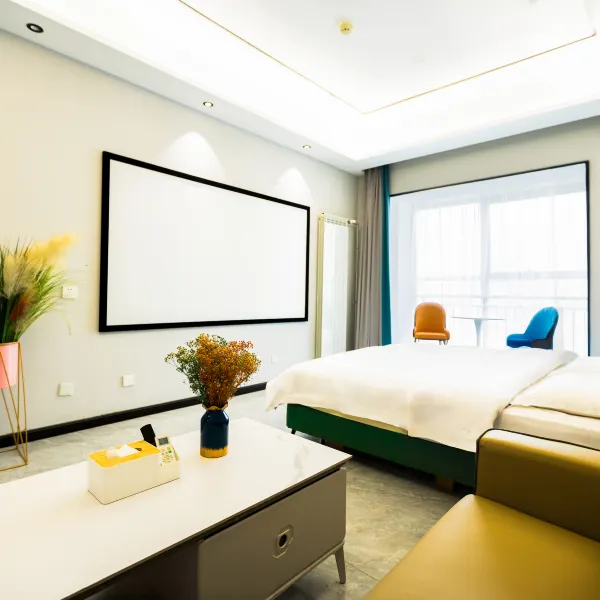 悠莱民宿(西安大明宫西地铁站店)基本介绍-西安酒店预定一律低至6折