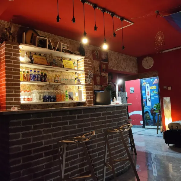 尚俭太空舱公寓(西安大雁塔店)基本介绍-西安酒店预定一律低至6折