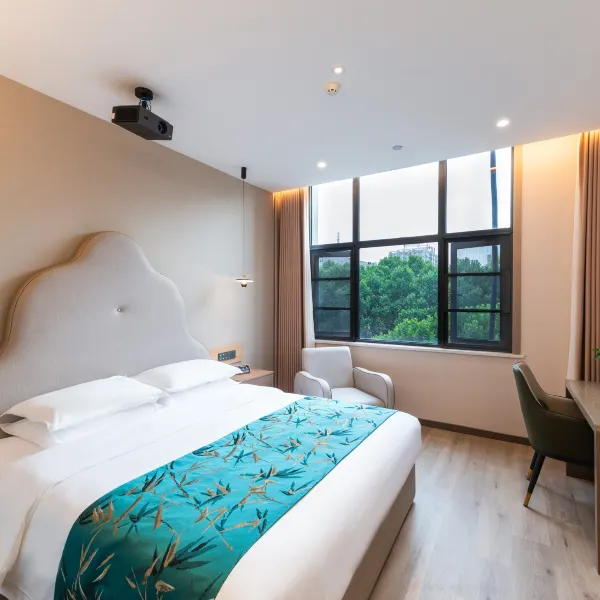 铂漫酒店(西安大雁塔科技大学地铁站店)基本介绍-西安酒店预定一律低至6折