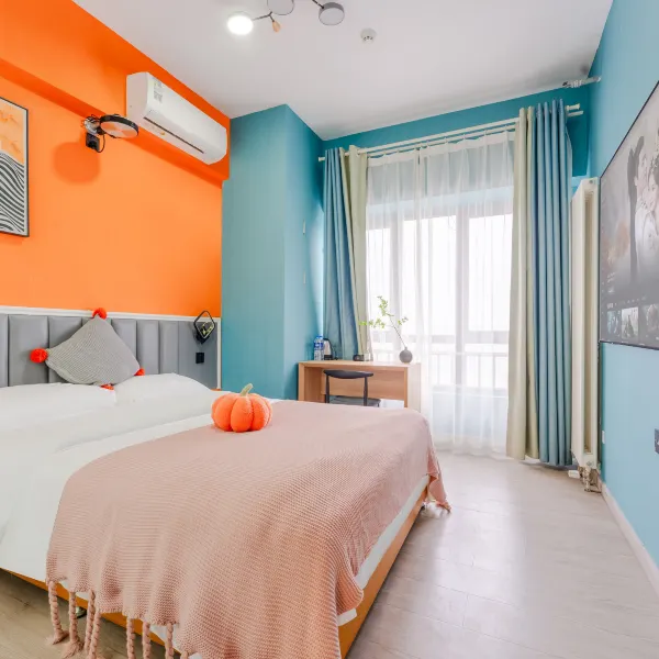 不晚·设计民宿(西安高新万达店)基本介绍-西安酒店预定一律低至6折