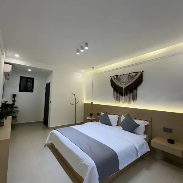 三家香精品民宿基本介绍-西安酒店预定一律低至6折