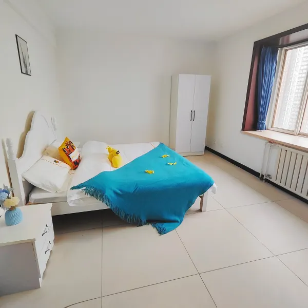 华人易居民宿(西安东方广场店)基本介绍-西安酒店预定一律低至6折