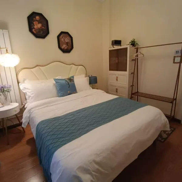 西安小庭雅院民宿(大明宫西地铁站店)基本介绍-西安酒店预定一律低至6折