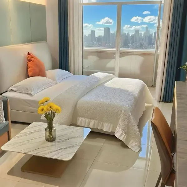 柒月精品酒店(国际港务区地铁站店)基本介绍-西安酒店预定一律低至6折