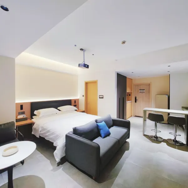 湖畔影宿(长安大学城店)基本介绍-西安酒店预定一律低至6折