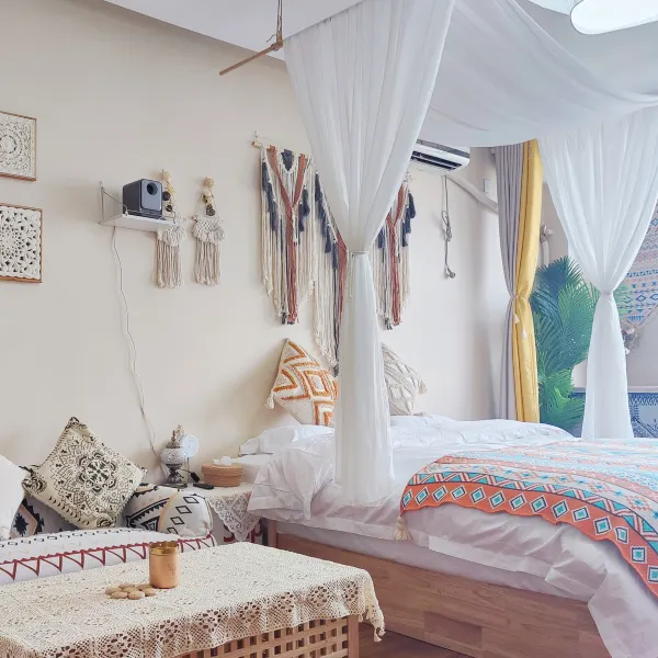 三月花开·民宿(文景路地铁站店)基本介绍-西安酒店预定一律低至6折