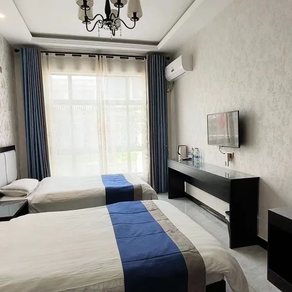 骊景馨苑客栈(西安兵马俑店)基本介绍-西安酒店预定一律低至6折