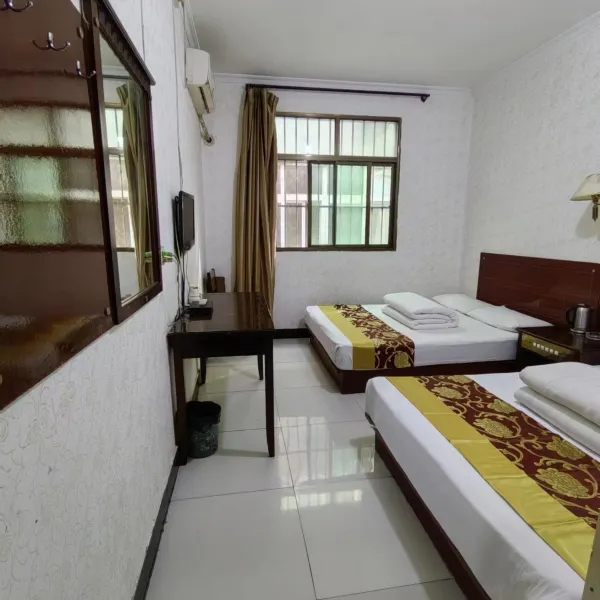 西安清雅客栈基本介绍-西安酒店预定一律低至6折