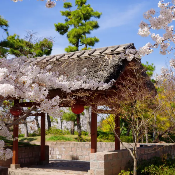 终南·景莊温泉度假酒店基本介绍-西安酒店预定一律低至6折