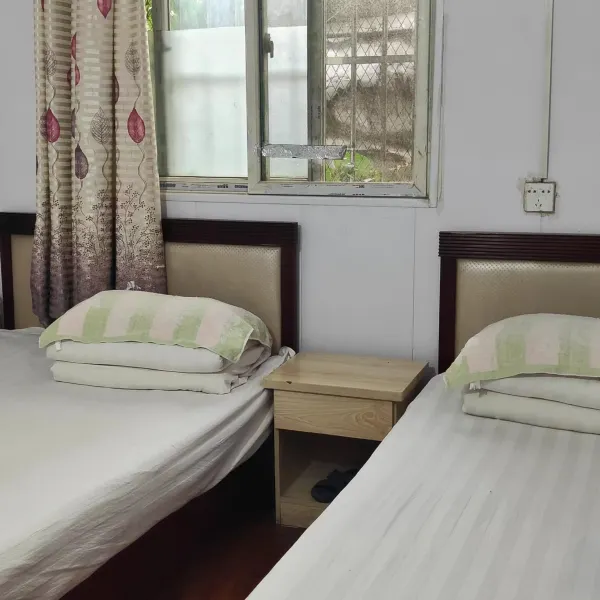 西安家兴苑旅馆基本介绍-西安酒店预定一律低至6折