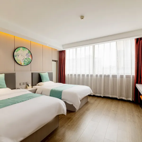 轻住·申鹏酒店(西安大差市地铁站店)基本介绍-西安酒店预定一律低至6折