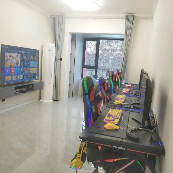 盛世极光电竞民宿(劳动路地铁站店)基本介绍-西安酒店预定一律低至6折