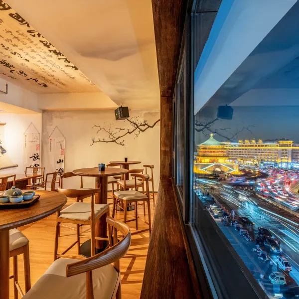 青墨年华青年旅舍(西安回民街钟楼地铁站店)基本介绍-西安酒店预定一律低至6折