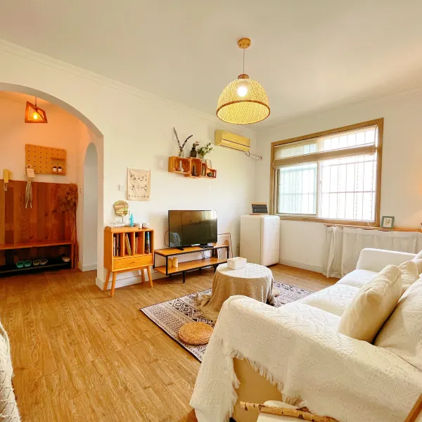 西安慢栈民宿(大唐不夜城店)基本介绍-西安酒店预定一律低至6折