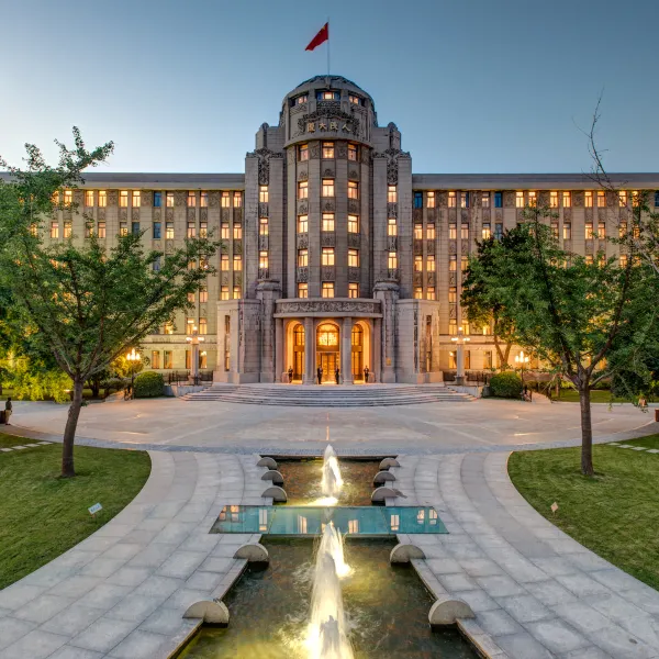 西安索菲特传奇酒店基本介绍-西安酒店预定一律低至6折