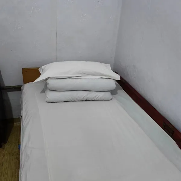 健强招待所基本介绍-西安酒店预定一律低至6折