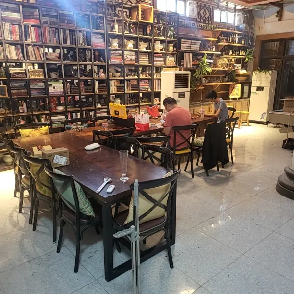 西安星星青旅(回民街店)基本介绍-西安酒店预定一律低至6折
