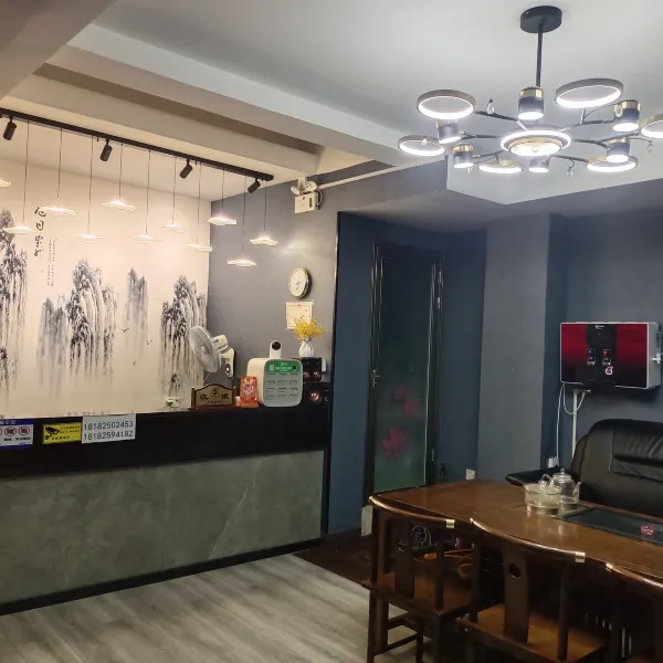 曼和宾馆(大唐西市地铁站西稍门机场大巴站店)基本介绍-西安酒店预定一律低至6折