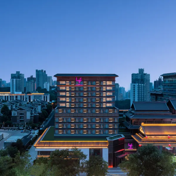 西安雅诗阁lyf酒店(大雁塔大唐不夜城店)基本介绍-西安酒店预定一律低至6折
