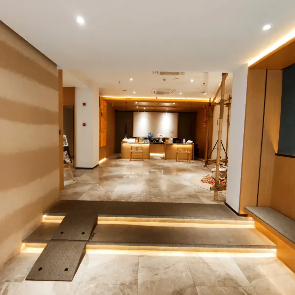 栖巷居酒店(西安钟鼓楼回民街店)基本介绍-西安酒店预定一律低至6折