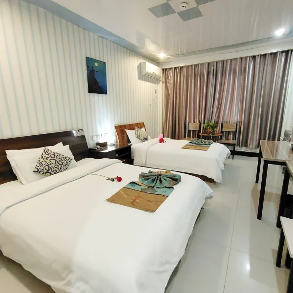 迹墨文化客栈(西安西工大长安校区店)基本介绍-西安酒店预定一律低至6折