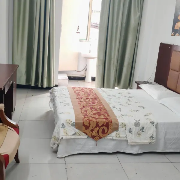 长虹宾馆基本介绍-西安酒店预定一律低至6折