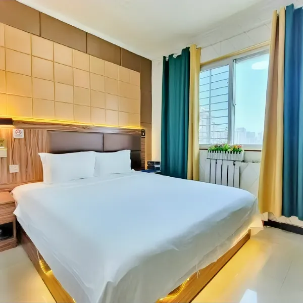 西安恋家客栈(西安北站店)基本介绍-西安酒店预定一律低至6折