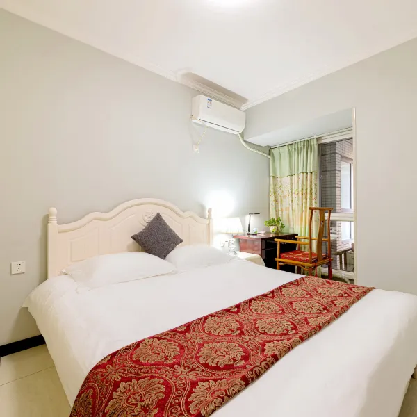 朵朵主题公寓(西安石油大学店)基本介绍-西安酒店预定一律低至6折