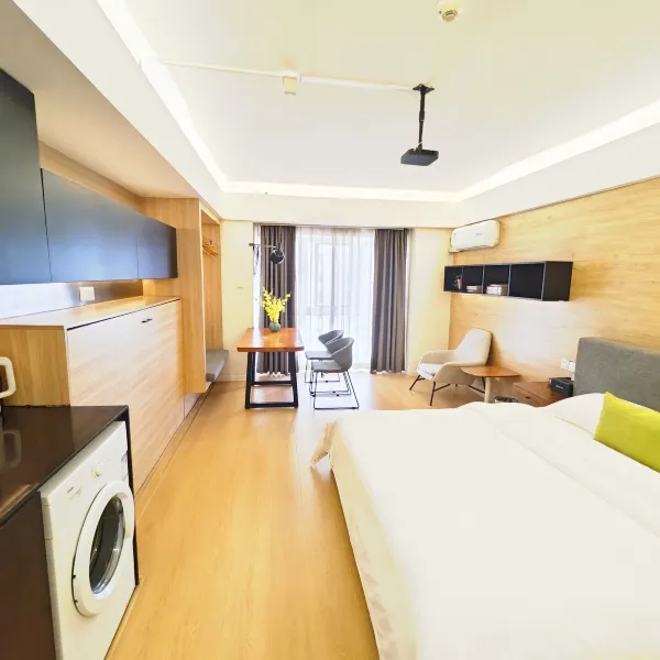 西安轻豪酒店(三桥地铁站万象城店)基本介绍-西安酒店预定一律低至6折