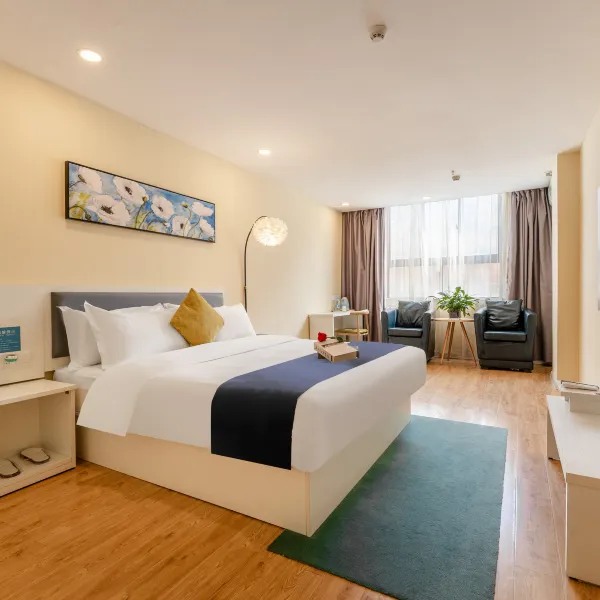 西安朗格酒店(长安区韦曲街道中心学校航天城地铁站店)基本介绍-西安酒店预定一律低至6折