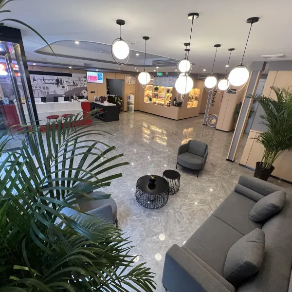 飞机城大酒店(阎良火车站千禧广场店)基本介绍-西安酒店预定一律低至6折