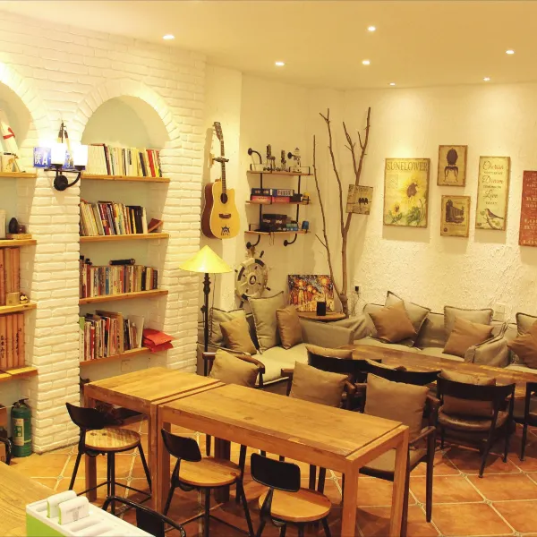 西安三木凯撒青年旅舍(钟鼓楼回民街店)基本介绍-西安酒店预定一律低至6折