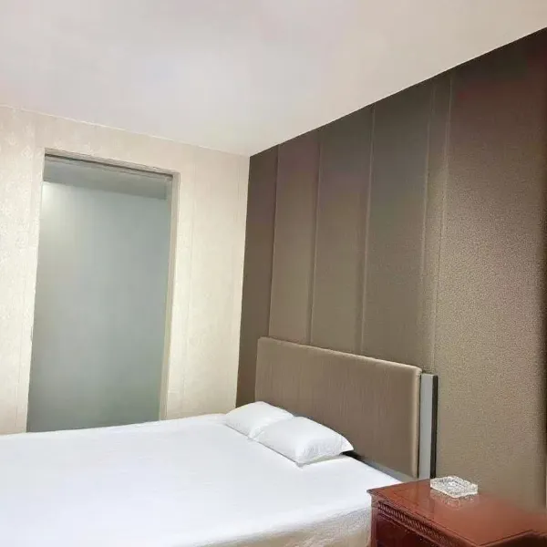 鸿悦宾馆(西安航天城地铁站店)基本介绍-西安酒店预定一律低至6折