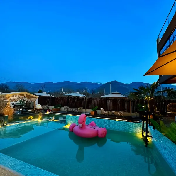 清浅·观山泳池私汤民宿基本介绍-西安酒店预定一律低至6折