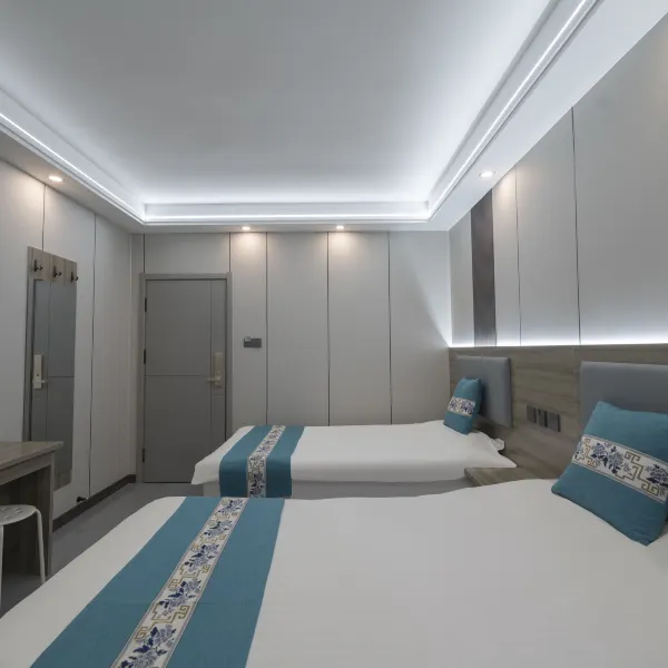 雨木公寓酒店(西安大唐不夜城店)基本介绍-西安酒店预定一律低至6折