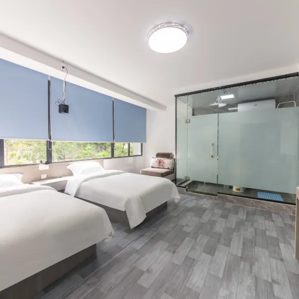 友嘉民宿(西安钟鼓楼回民街店)基本介绍-西安酒店预定一律低至6折