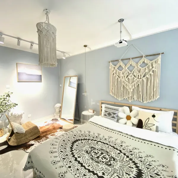 白屿精选影院公寓(西安南稍门地铁站大话南门店)基本介绍-西安酒店预定一律低至6折