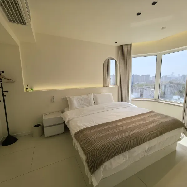 忆长安设计师大雁塔店民宿(雁塔西路分店)基本介绍-西安酒店预定一律低至6折