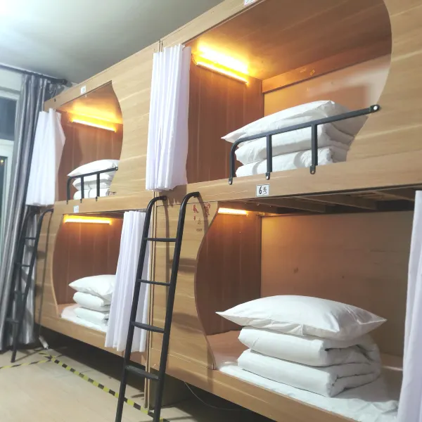 西安青雅青年公寓(钟鼓楼回民街店)基本介绍-西安酒店预定一律低至6折