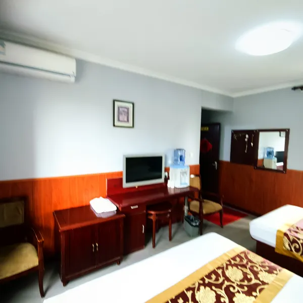 皇城宾馆(西安长乐西苑店)基本介绍-西安酒店预定一律低至6折