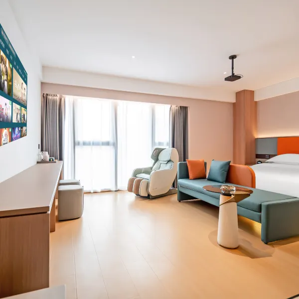 时光云际酒店((西安龙首印象城大明宫西地铁站店)基本介绍-西安酒店预定一律低至6折