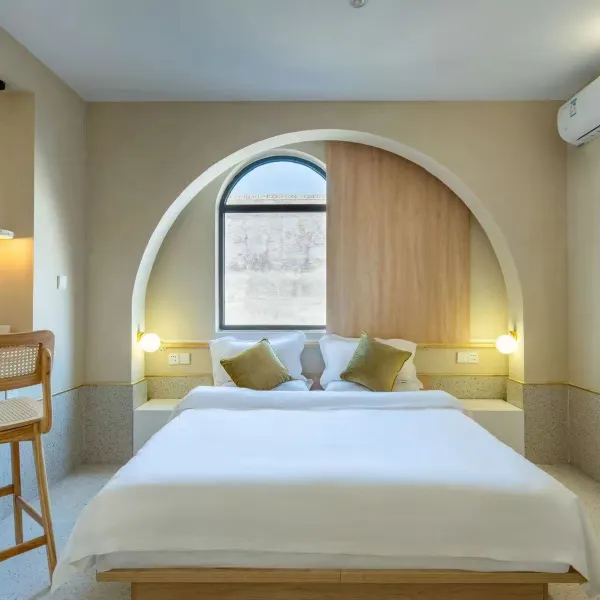 城舍设计师酒店(西安回民街店)基本介绍-西安酒店预定一律低至6折