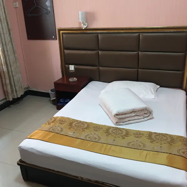 西安丰阳宾馆(三桥地铁站店)基本介绍-西安酒店预定一律低至6折