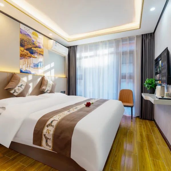 忆景酒店(西安大雁塔大唐不夜城店)基本介绍-西安酒店预定一律低至6折