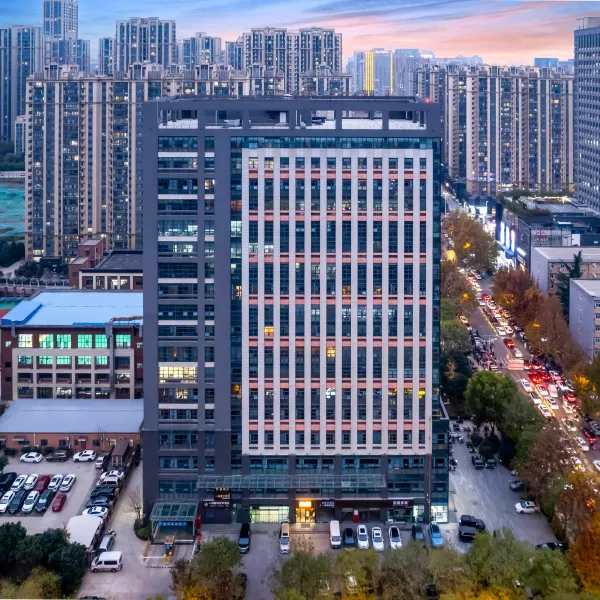西安吾悦酒店(大雁塔大唐不夜城店)基本介绍-西安酒店预定一律低至6折