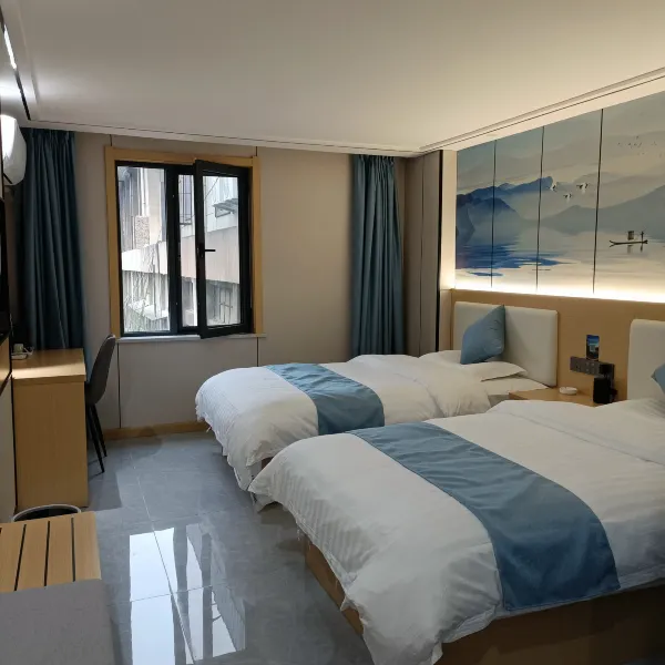 梦馨智能酒店(西安火车站五路口地铁站店)基本介绍-西安酒店预定一律低至6折