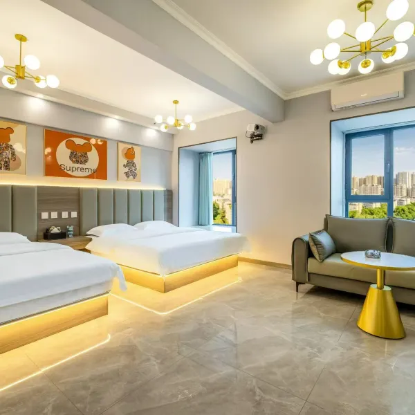 云居·观影民宿(西安长安公园长安大学城店)基本介绍-西安酒店预定一律低至6折